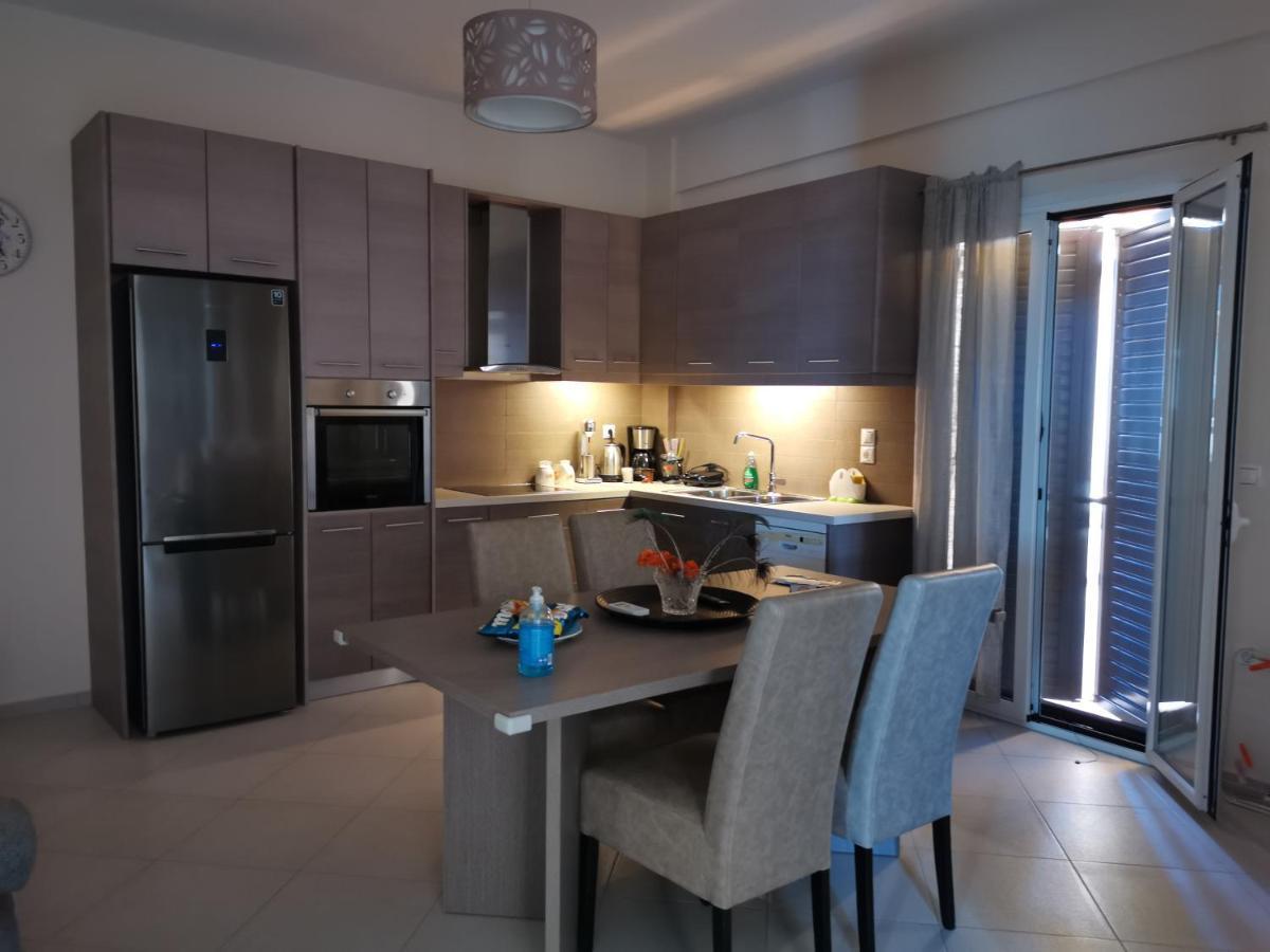 Eleni Apartment Perdika  Extérieur photo