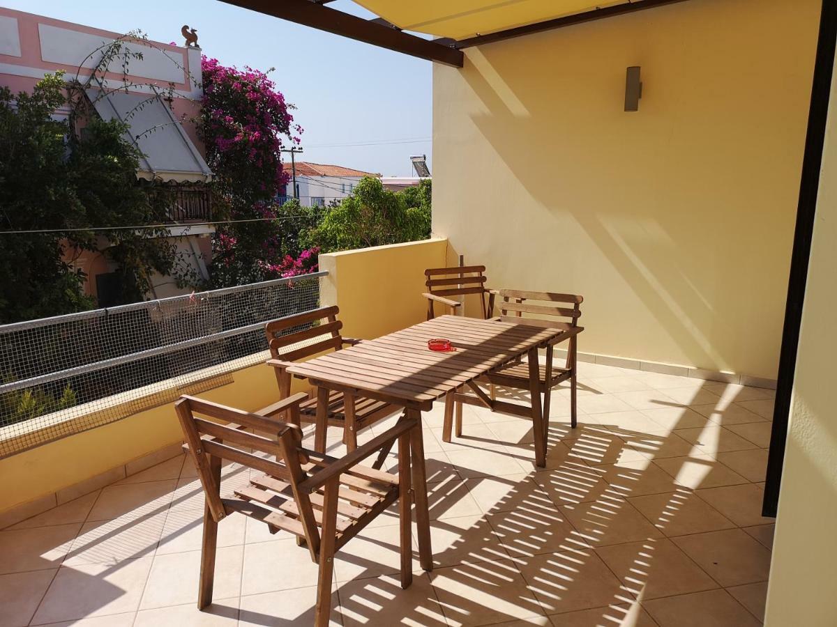 Eleni Apartment Perdika  Extérieur photo